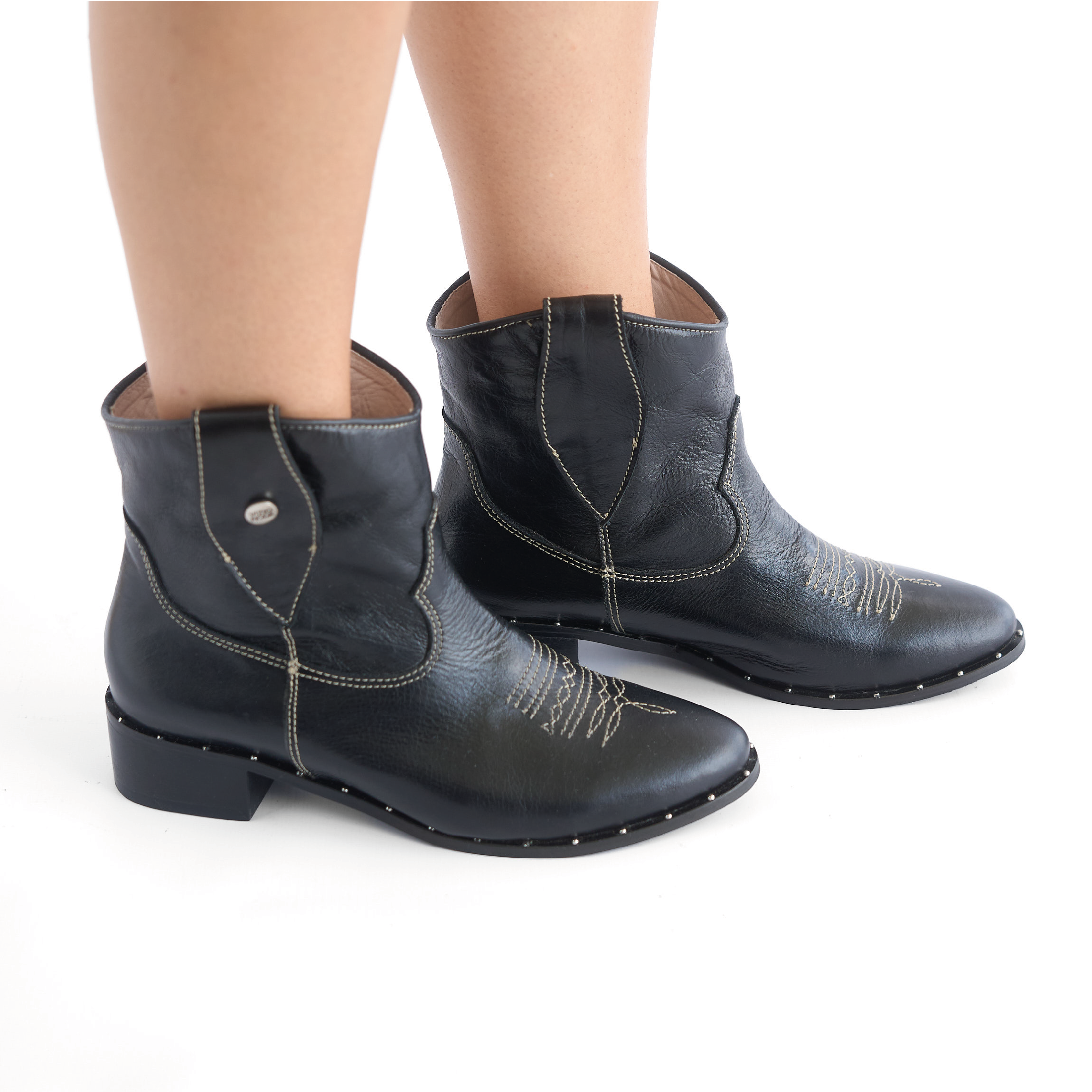 Botines Texanos de Cuero Negro Vizio Moda