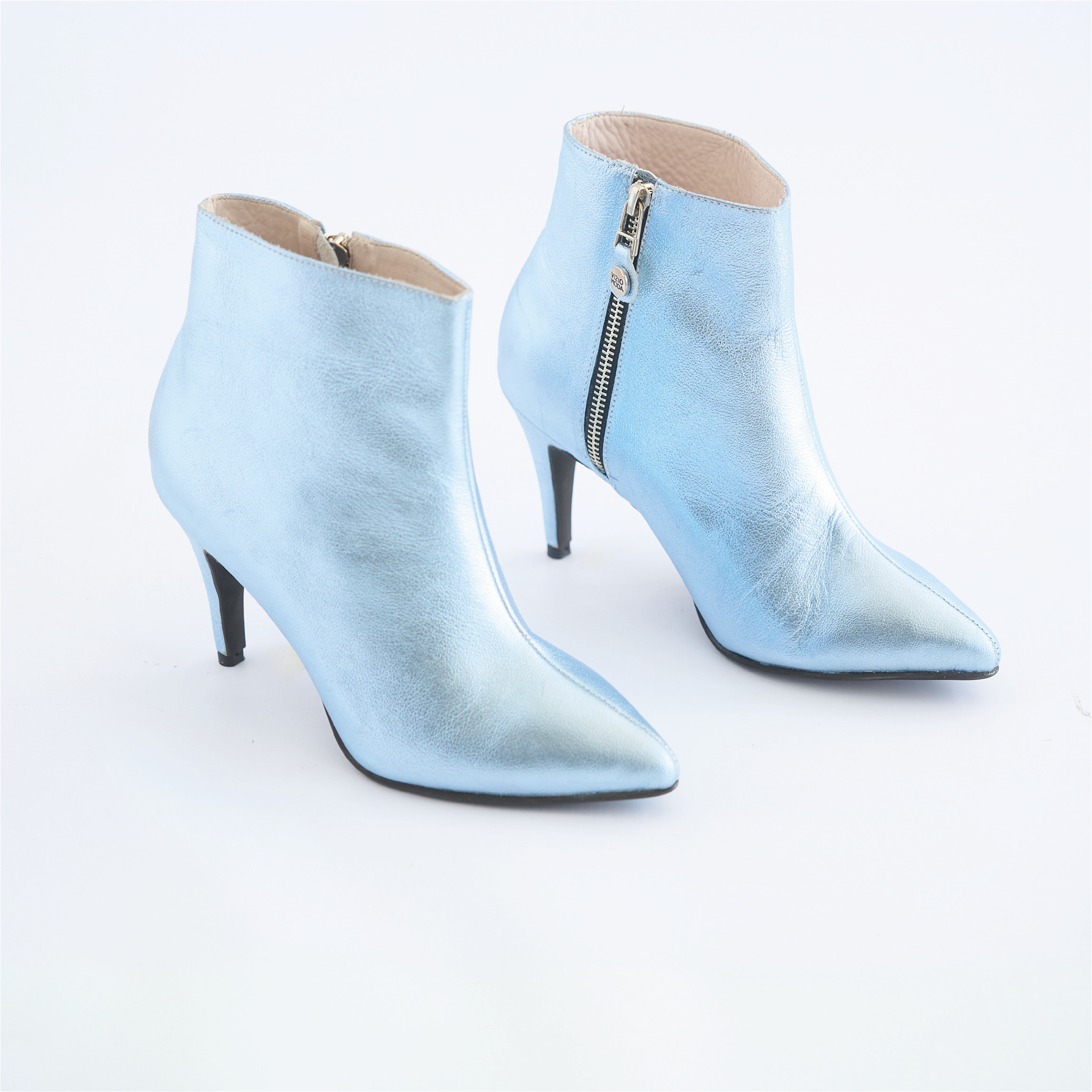 Botines en Cuero Metalizados Vizio Moda