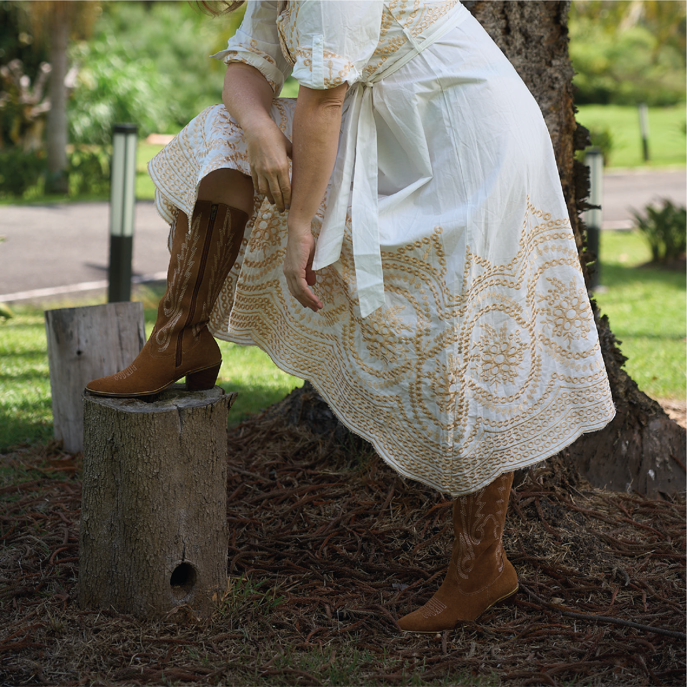 Botas Texanas en Gamuza Marrón Vizio Moda