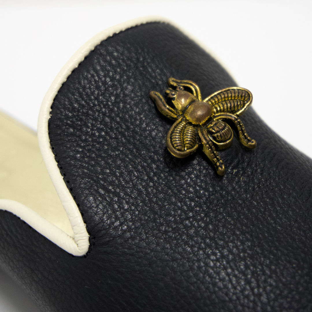 Zuecos Clásicos Abejita