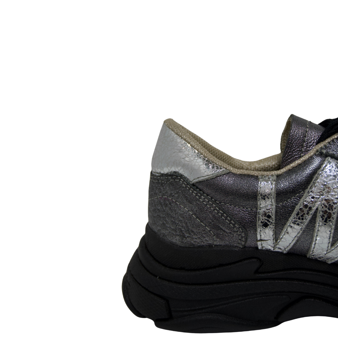 Tenis Leo Gris